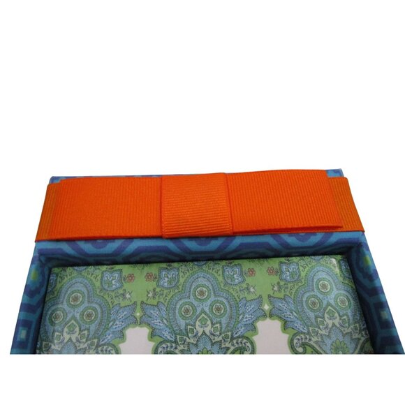 Hallmark Signature Memo Holder With 60 Sheets & Decorative Box With Ribbon - Picture 11 of 12